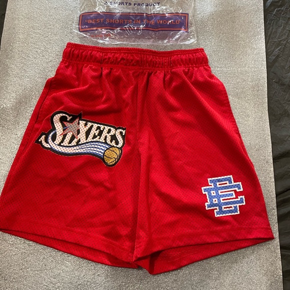 Eric Emmanuel EE Shorts 76ers Size Large